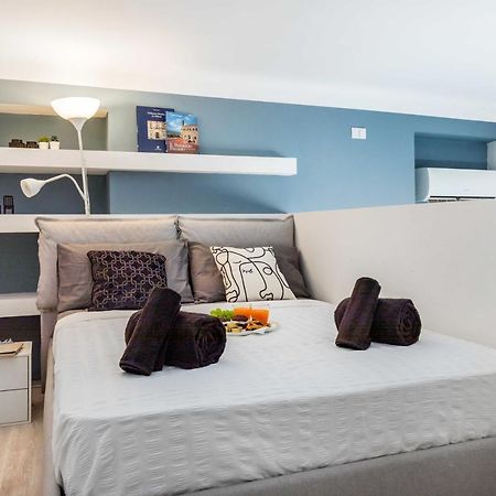 Duomo In 8 Stops Suite Deluxe Loft Milánó Kültér fotó