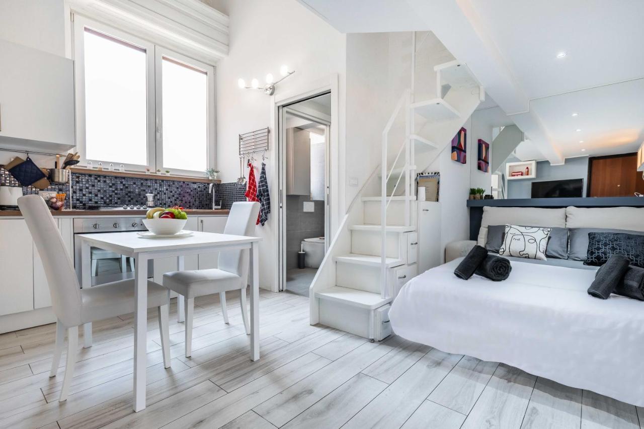 Duomo In 8 Stops Suite Deluxe Loft Milánó Kültér fotó